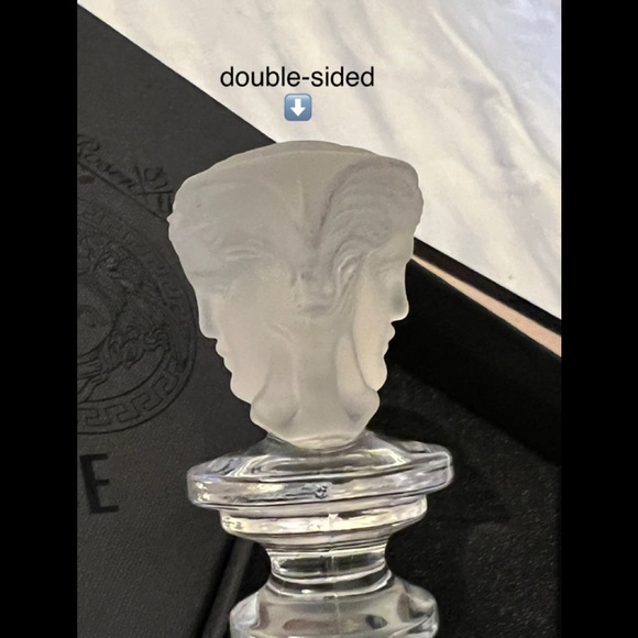 Versace, Crystal Stopper, Rosenthal Frosted Double Sided Medusa Wine Stopper - Picture 4 of 13